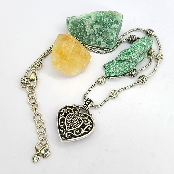 Brighton "Reno Hearts" Classic Scrolled Filigree Heart Pendant Neck! Reversible - Picture 10 of 13